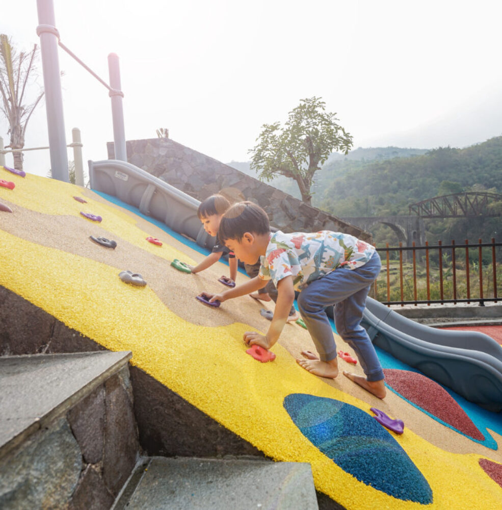 Playground 6 Playground 6