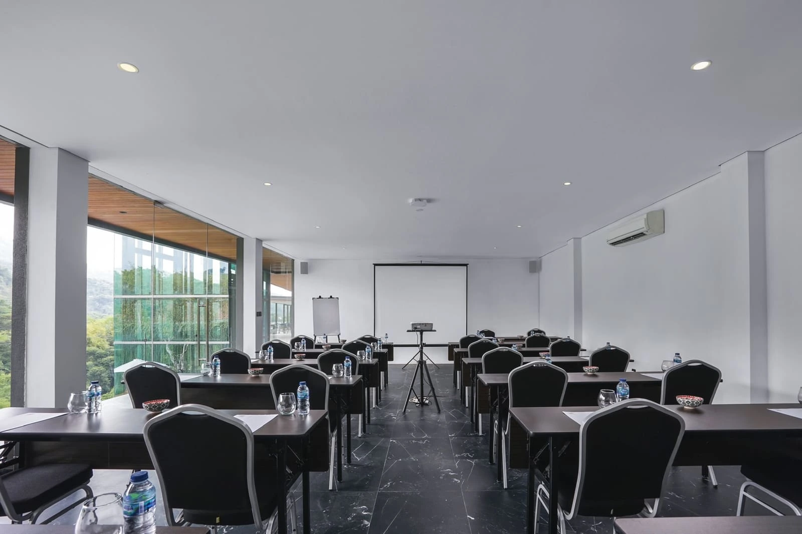 Meeting Room(lt2)
